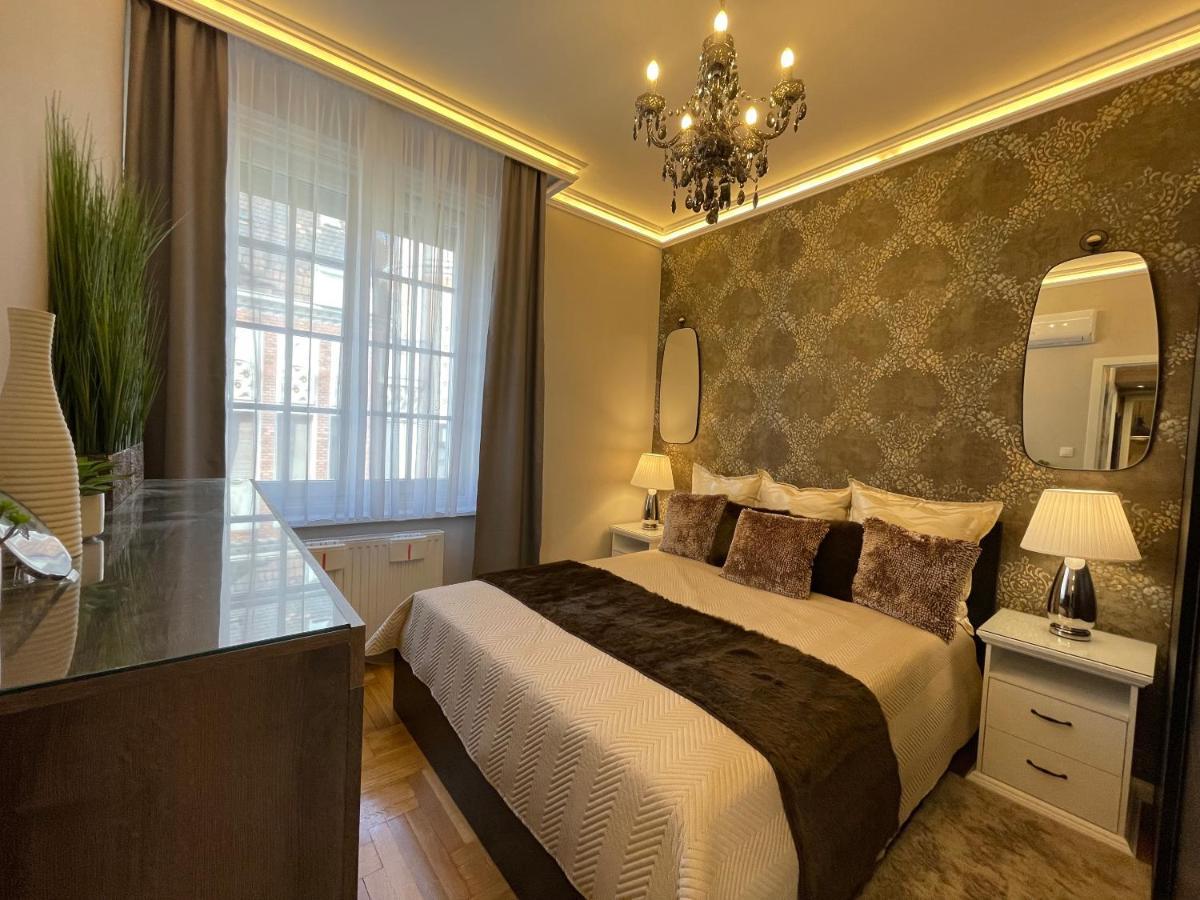 R7 Design Apartment - Hostaid Budapest Ngoại thất bức ảnh