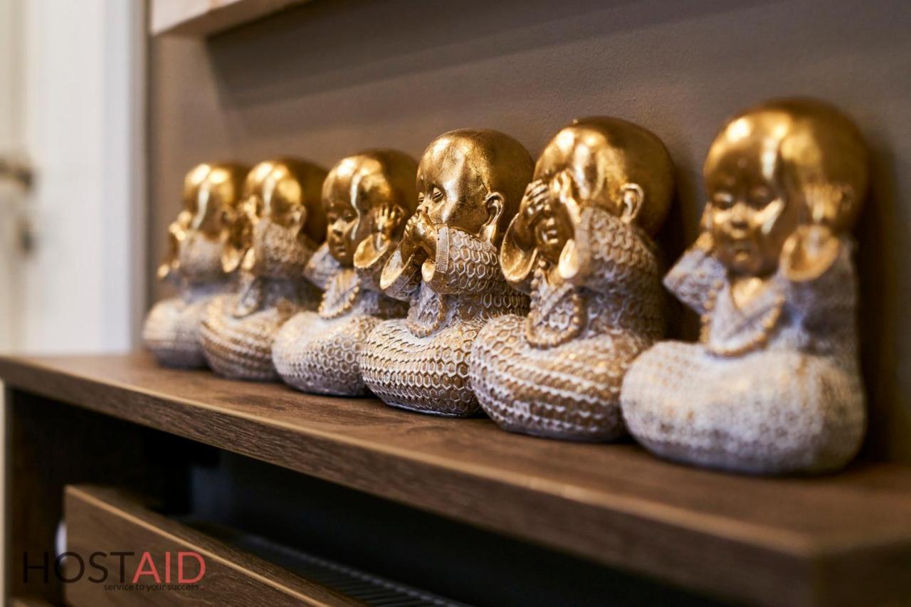 R7 Design Apartment - Hostaid Budapest Ngoại thất bức ảnh